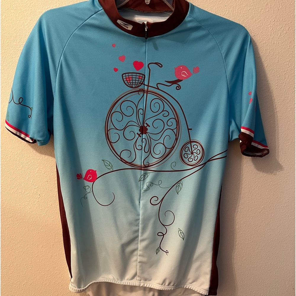 Sugoi bicycle Jersey used size large.